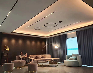 LED軌道射燈應該怎么點綴商場？